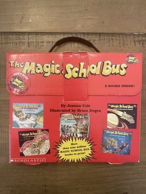 Vtg 90 s The Magic School Bus Briefcase & 5 Books Ocean Solar System Earth Body