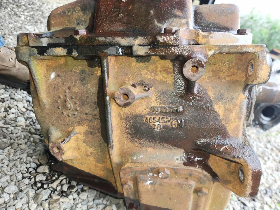 73-80 GMC CHEVY TRUCK SM465 4 скорости механическая коробка передач 4 x 4 чугун работает хорошо - Изображение 4 из 4