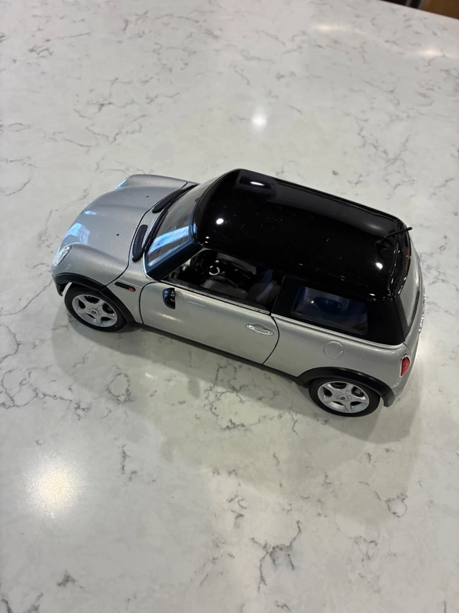 Mini Cooper 1:18 Diecast & Toy Vehicles for sale | eBay