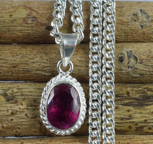 Natural Raspberry Pink Rhodolite Garnet 6.90 Ct Oval Gemstone Engagement Pendant