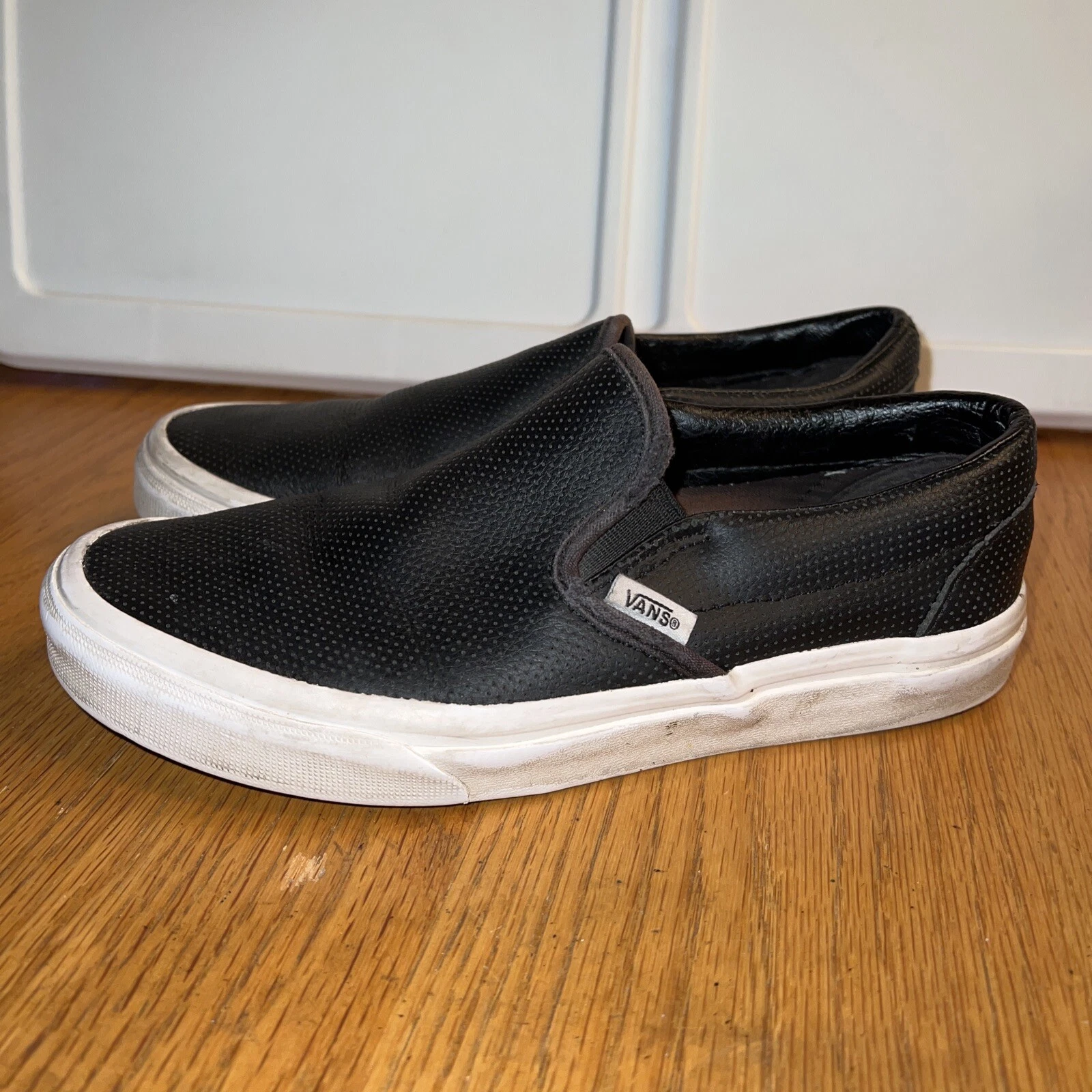Mocassini da uomo Vans taglia 5 neri traforati in pelle bassi slip on