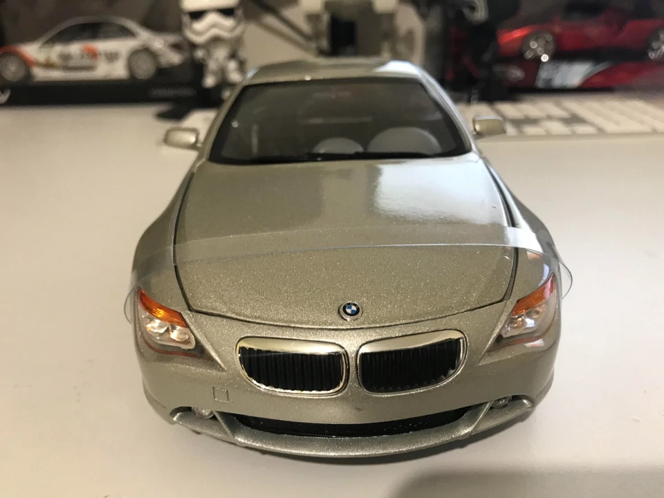 BMW 646Ci Hot Wheels 1:18 Diecast Model Car - En caja, raro Foto 3 de 4