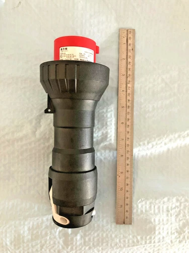 EATON CEAG Crouse-Hinds GHG 512 32A, 690V  4 Pin Plug GHG5127406R0001 3P+E 