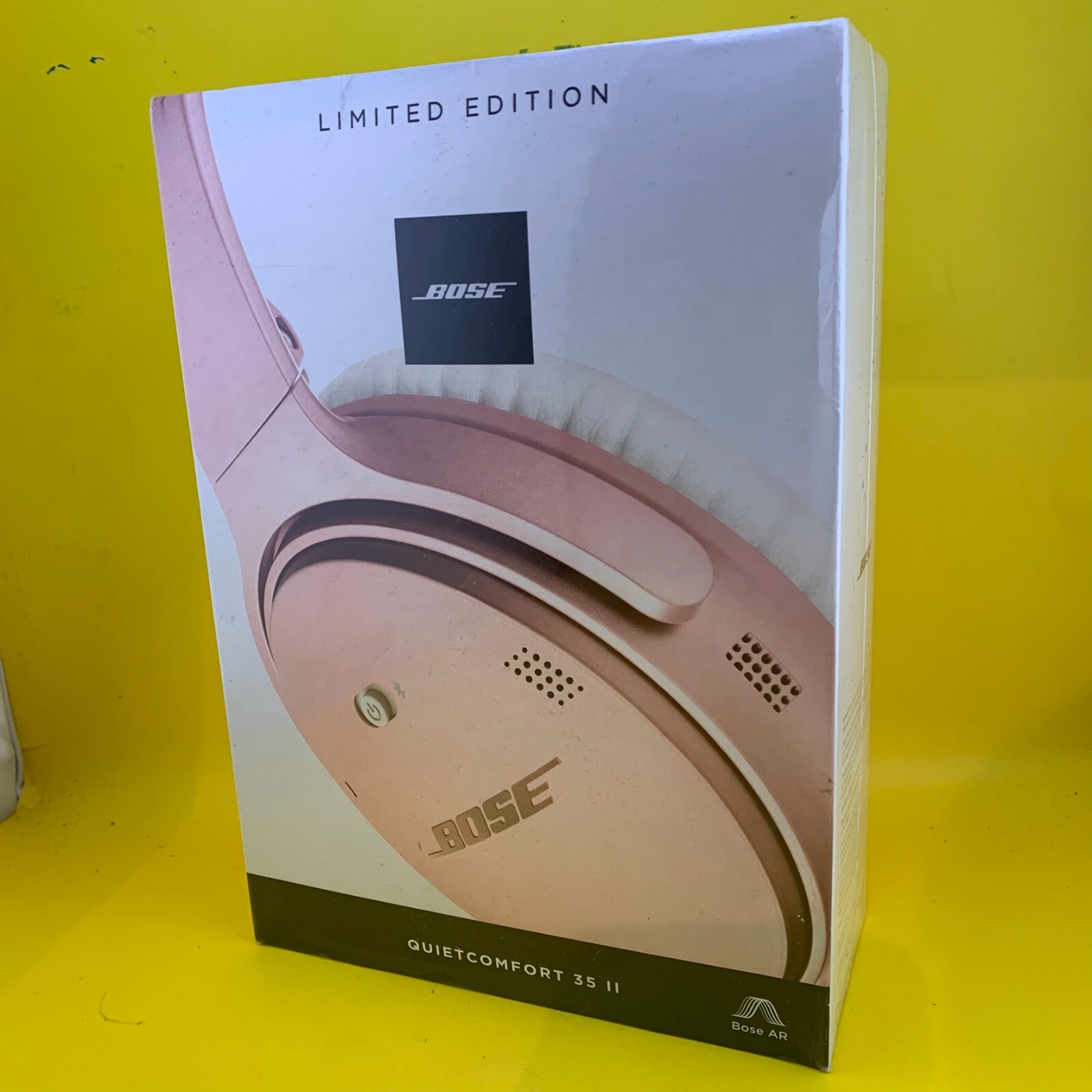 Bose QuietComfort 35 II Rose Gold Wireless Headphones Limited Edition New Sealed-image