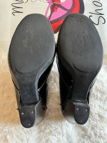 CLARKS BLACK PATENT HEELED LOAFERS ZIP DETAIL UK 6 PLATFORM - Picture 16 of 17