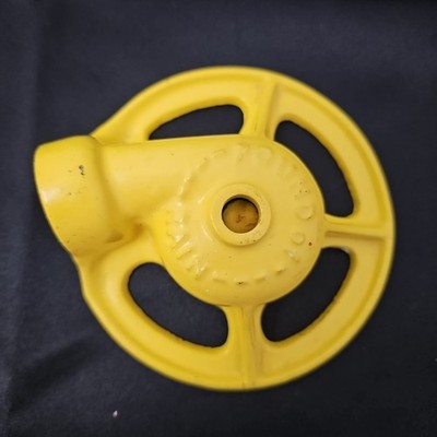 Vintage Nelson ''Pound of Rain'' Yellow Cast Iron Stationary Lawn Sprinkler