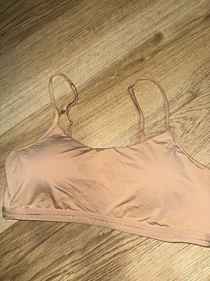 Calvin Klein Wireless Pullover Bralette Bra, Beige Solid Logo Band, M/B