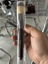 It Cosmetics Heavenly Luxe Jumbo Powder Brush #3 Brand New Sealed In Tube 