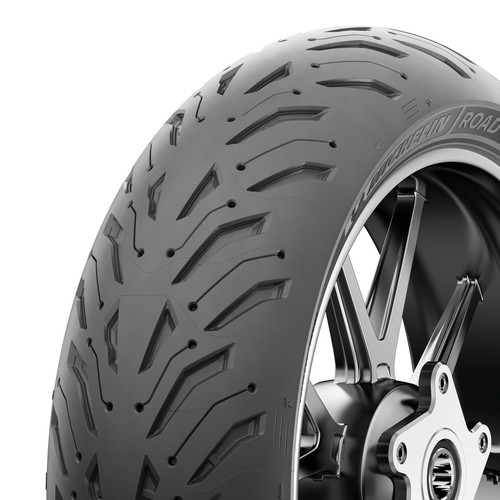 Michelin Road 6 Motorcycle Tyre Package - 120/70 ZR17 58W and 190/55 ZR17 75W - Picture 2 of 4