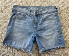 American Eagle Low Rise sz 2 Distressed Stretch Jean Shorts Waist 27"