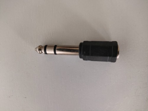 3.5mm Stereo Female Socket to 6.35mm Male Plug Headphones Adapter - Picture 5 of 5