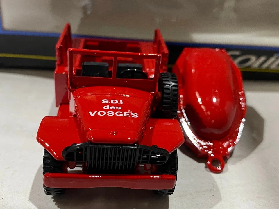SOLIDO Dodge WC51 + Motopompe SDI VOSGES Ref.3128 1:50 coche bomberos Diecast - Imagen 3 de 4