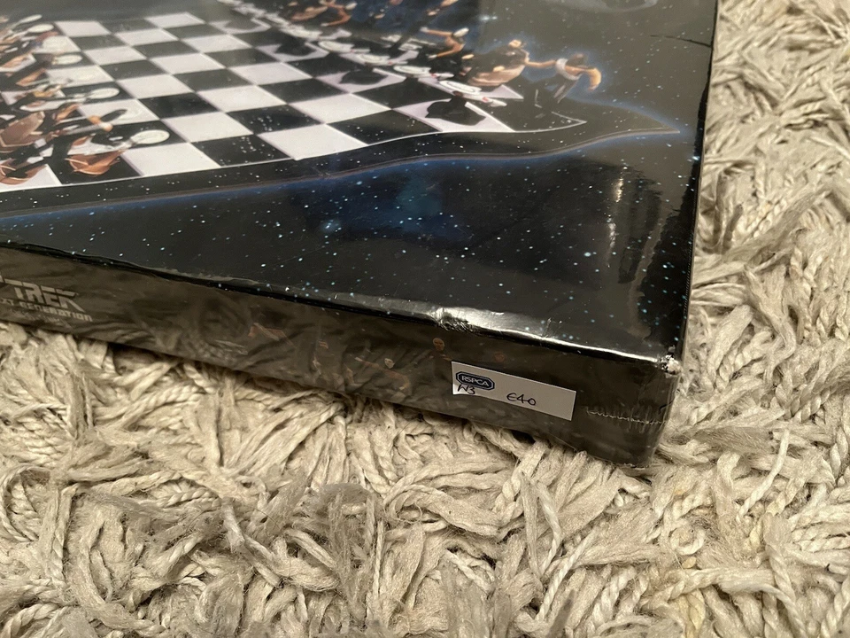1999 Star Trek The Next Generation Chess Schach Set BNIB Alternate Cover Rare - Image 2 of 4