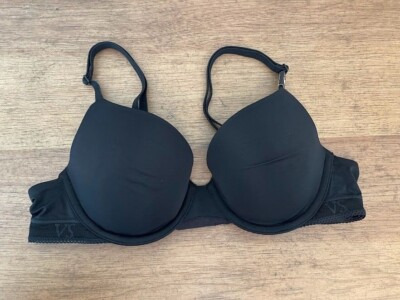 Victoria's Secret Black Logo Lace 32D T-Shirt Perfect Shape Full Coverage Bra VS