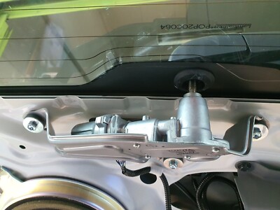 85130-0k090 Toyota Motor ASSY Rear Wiper 851300K090 Genuine OEM