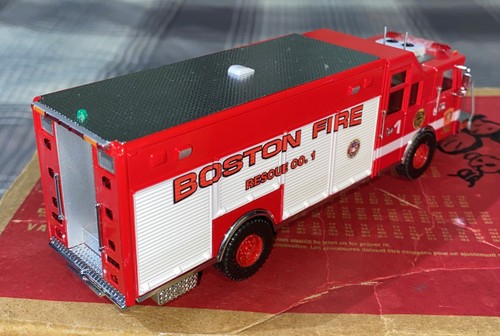 1 Of 1 Custom Kitbash Code3 Heavy Rescue Boston Fire Department Rescue Company - Picture 10 of 19