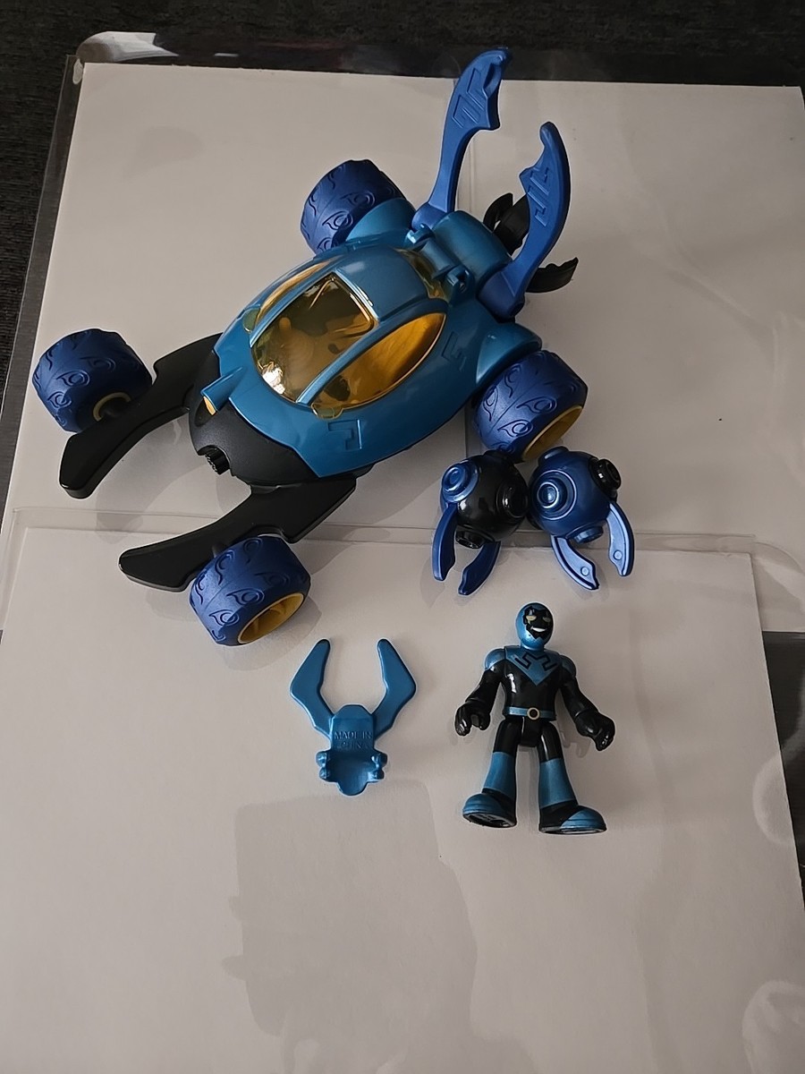 Imaginext DC Super Friends Blue Beetle & Beetle Bomb Buggy Target