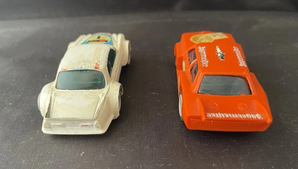 Matchbox Powertrack 6v BMW Jagermeister No.54 Orange & Jaguar XJ12C - Image 3 of 4
