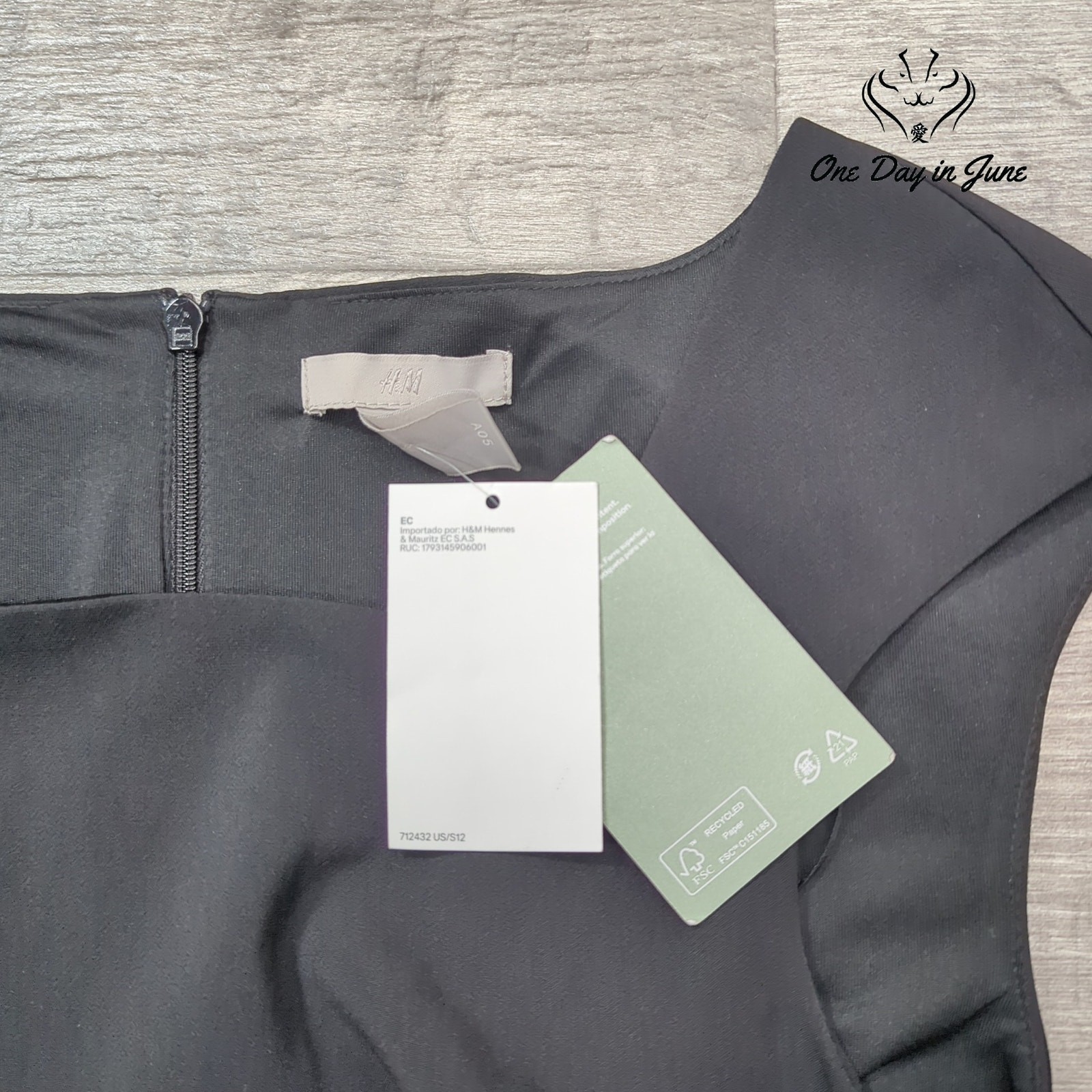 H&M Sleeveless Mini Dress Size S thumbnail 4