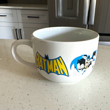 Batman White Decorated Ceramic  Porcelain Mug 14 fl oz Hot/Cold Drink Cup
