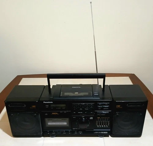 Vintage Working PANASONIC Portable Stereo Boombox RX-DS620 w/Detachable Speakers
