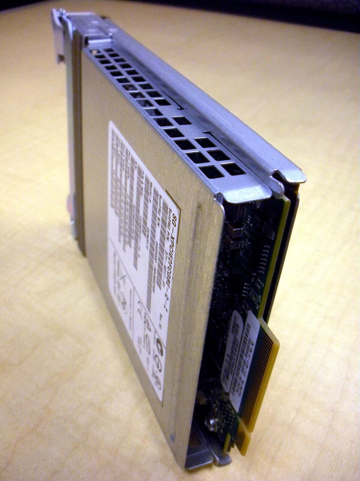 Sun 371-4017 SG-XPCIE2FCGBE-Q-Z Dual 4Gb FC Dual Gb Ethernet PCIe Host Adapter - Image 2 of 3