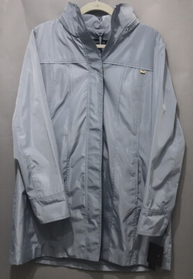 Ellen Tracy Light Blue Raincoat Size XL