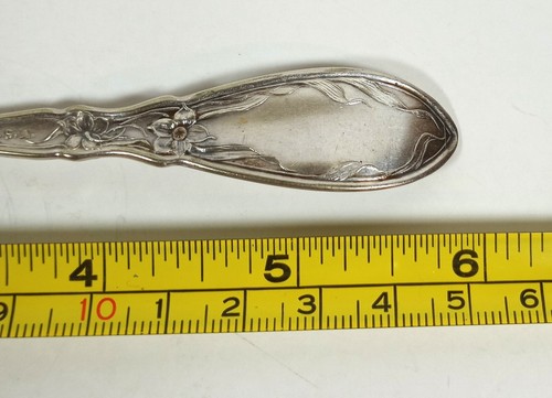Antique Towles St Paul Silver Spoon Log Cabin USA Souvenir Pat Jan 14 1818 - Picture 9 of 9
