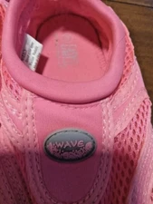 NEW Wave Easy USA Youth Water Shoes Pink/ Black grip Sole Size 4