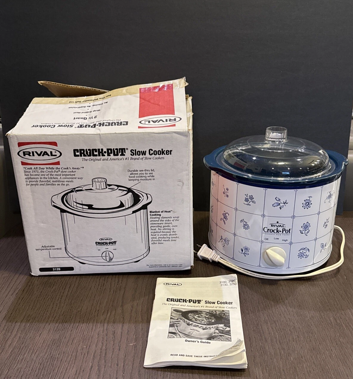Rival Crock Pot 3120 Slow Cooker Blue Floral Pattern Stoneware Plastic Lid 2.5 Q