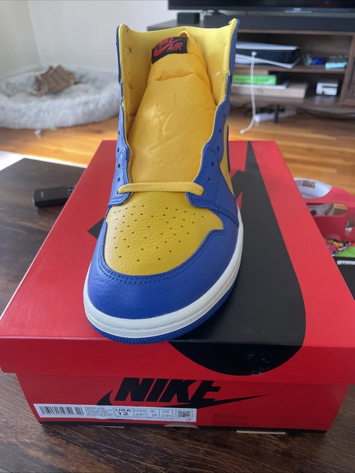 Air Jordan 1 Retro High OG 'Retro Laney' FD2596-700 Multi Women's size 12W - Image 2 of 4