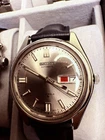 Vintage Seiko 6309-8010 Auto 17 Jewels SS Silver Sunray Dial W/ Unique Day Mech