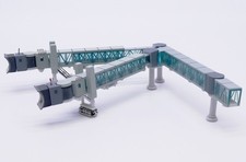 JC Wings 1:400 Airport Passenger Bridge (Boeing 747 GREEN) LH4391
