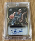 Panini 2015-16 Select Die-Cut Rookie Autograph Tyus Jones #10 RC Auto 13/60