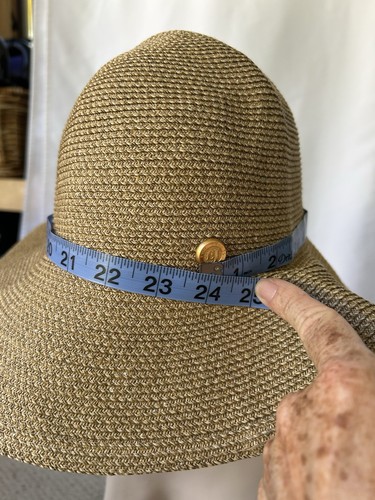 Eric Javits Hampton Packable Woven Straw Hat Natural ONE SIZE - Picture 8 of 10