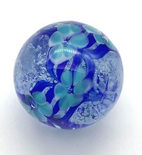 Aster 22mm Handmade Art Glass Glow in the Dark Marble w Stand, Light Dark Blue