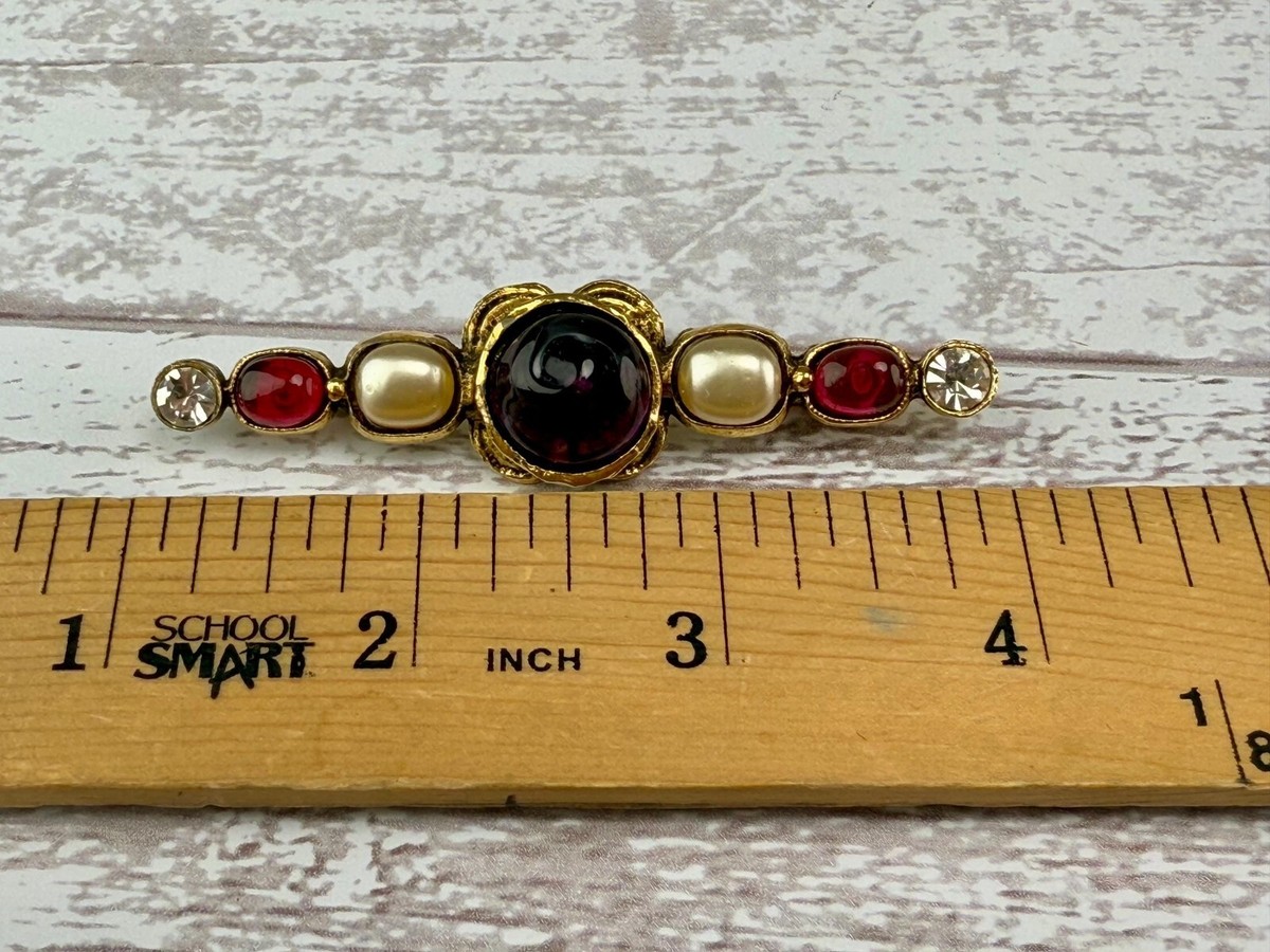 Vintage 1985 Chanel Gripoix Glass Rhinestone Faux Pearl Vintage 1985 Chanel Gripoix Glass Rhinestone Faux Pearl