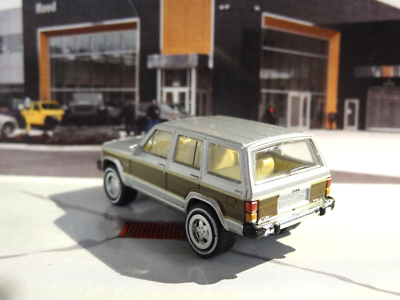 1983-1990 JEEP CHEROKEE XJ WAGONEER 4X4 1:64 SCALE DIORAMA DIECAST