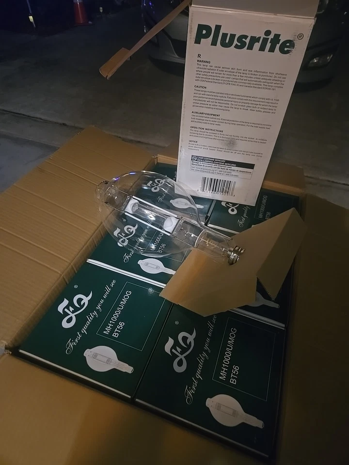 Plusrite 1000W Mogu BT56 Metal Halide Lamp MH1000/U/MOG  New!!! - Image 4 of 4