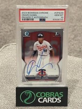 2023 BOWMAN CHROME 1ST AUTOGRAPH BASE TWINS OMARI DANIEL AUTO Q1421
