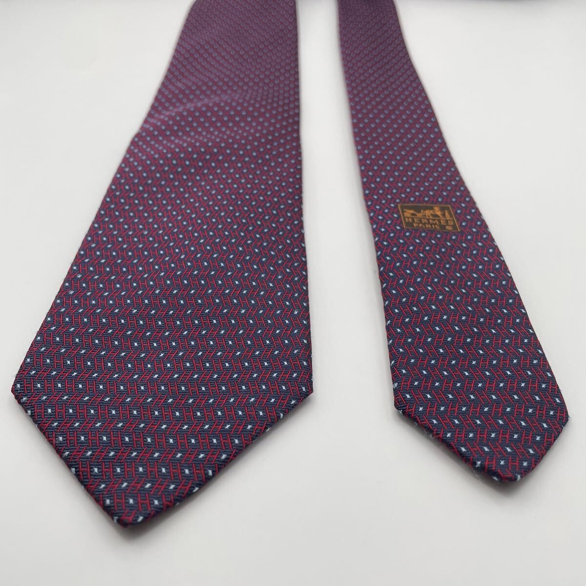 Excellent condition HERMES  tie current model H p… - image 2