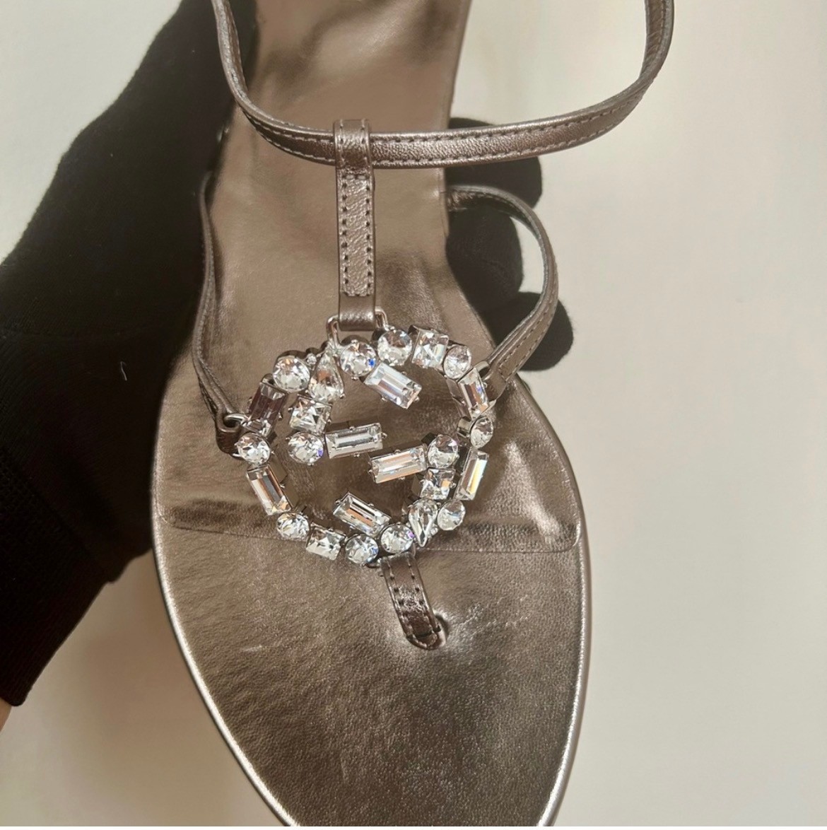 Gucci Gold Leather Sandals With Swarovski Crystals GG Logo Size US