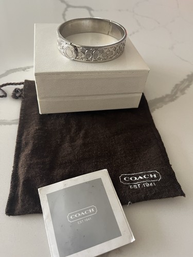 Coach Bracelet - Picture 2 of 4