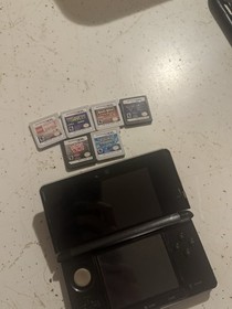 Nintendo 3ds Includes Case, 6 Games, And A Stylus, Great Condition.