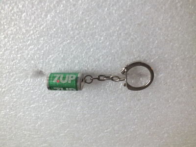 VINTAGE - 7 UP Schlüsselanhänger - 70er Jahre - 70mm - MG 49