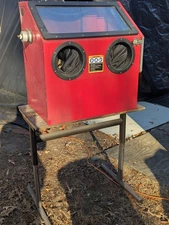 Sand Blast Abrasive Cabinet with Gun, Hose, Gloves, Nozzles, Sandblaster, Media