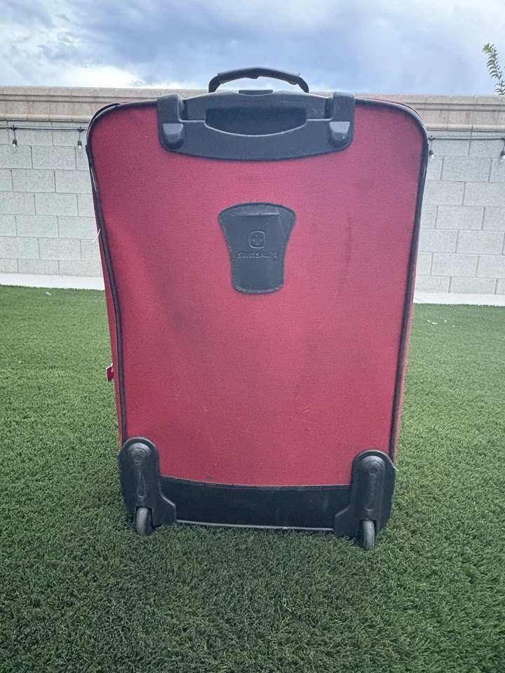 Equipaje de mano SwissGear Swiss Gear Softside 21” expandible rojo Foto 4 de 4