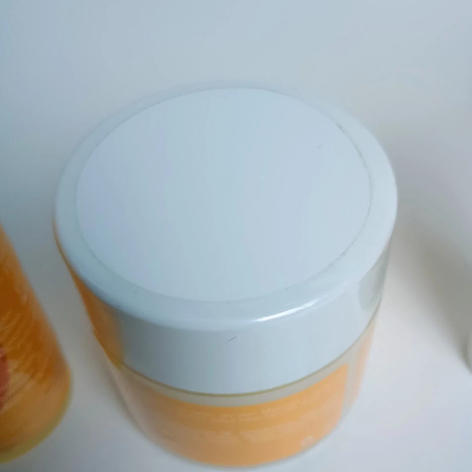 Serious Skin Care Set Vitamina C éster Crema para ojos/Relleno de línea/Gel de acción y más Foto 4 de 4