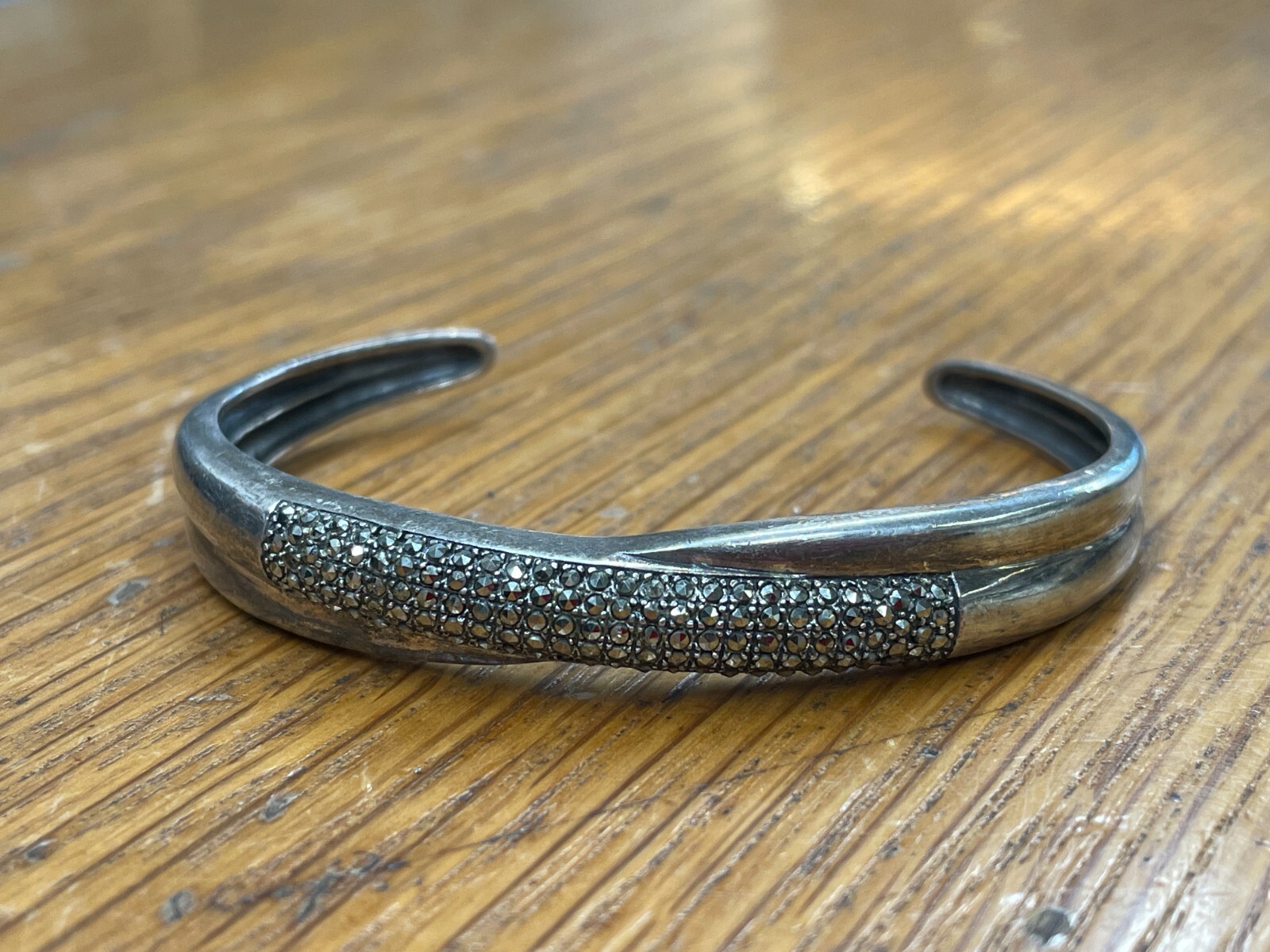 SOLID STERLING SILVER PRE OWNED MARCASITE SET BRA… - image 1