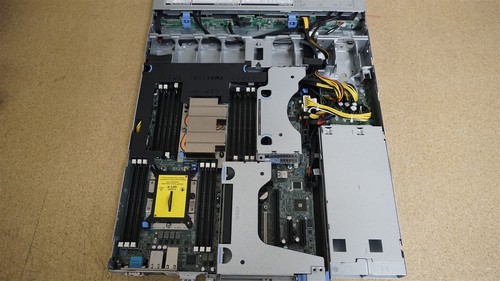 DELL POWEREDGE R440 4LFF SERVER 2x 10C SILVER 4114 2.2GHz 32GB RAM 4x TRAY H330 - Picture 4 of 4